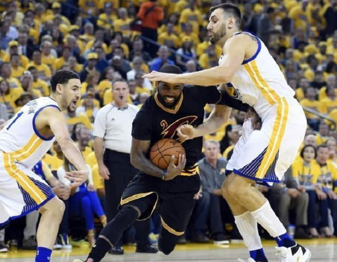  克莱蒙头球绝杀终结巴黎十二连胜  